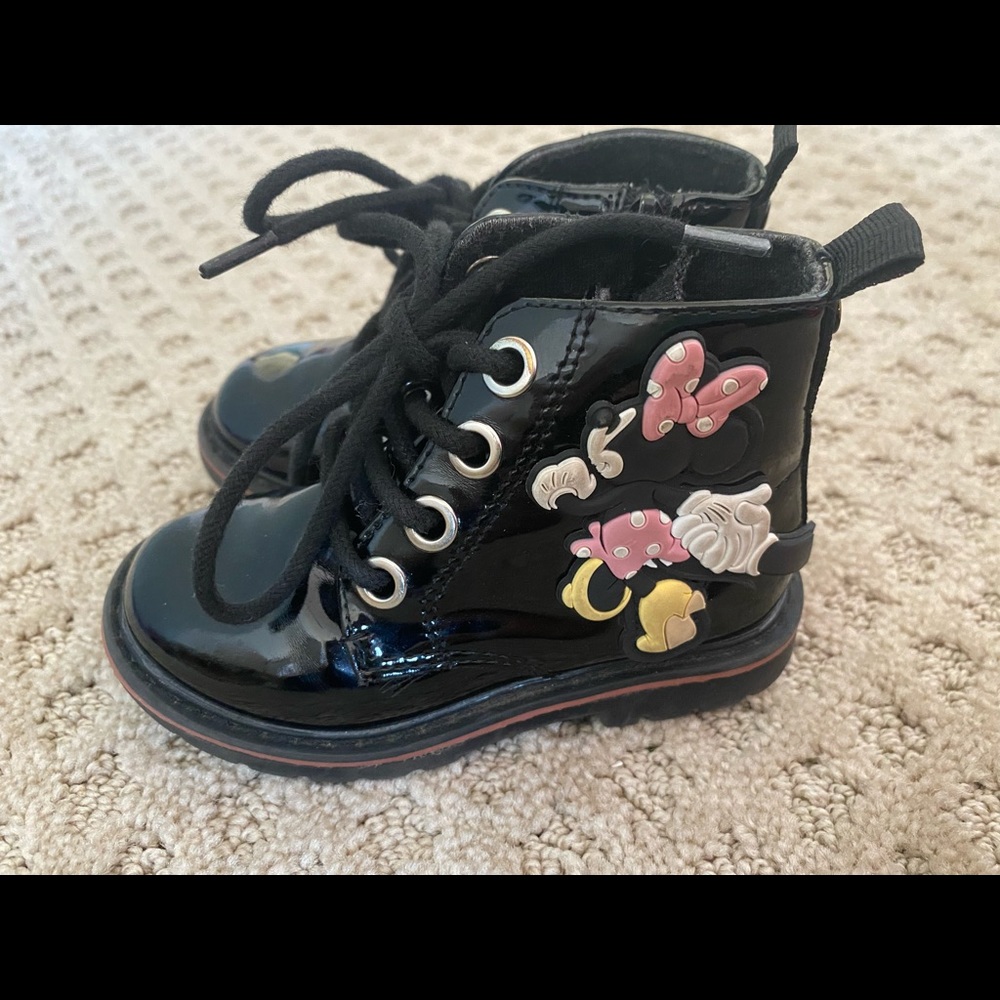 H&M 5.5T Toddler Minnie Mouse boots